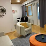 1br M6 With Sauna, Big Balcony,free Parking Oulu