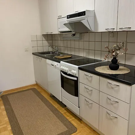 1br M6 With Sauna, Big Balcony,free Parking Lägenhet